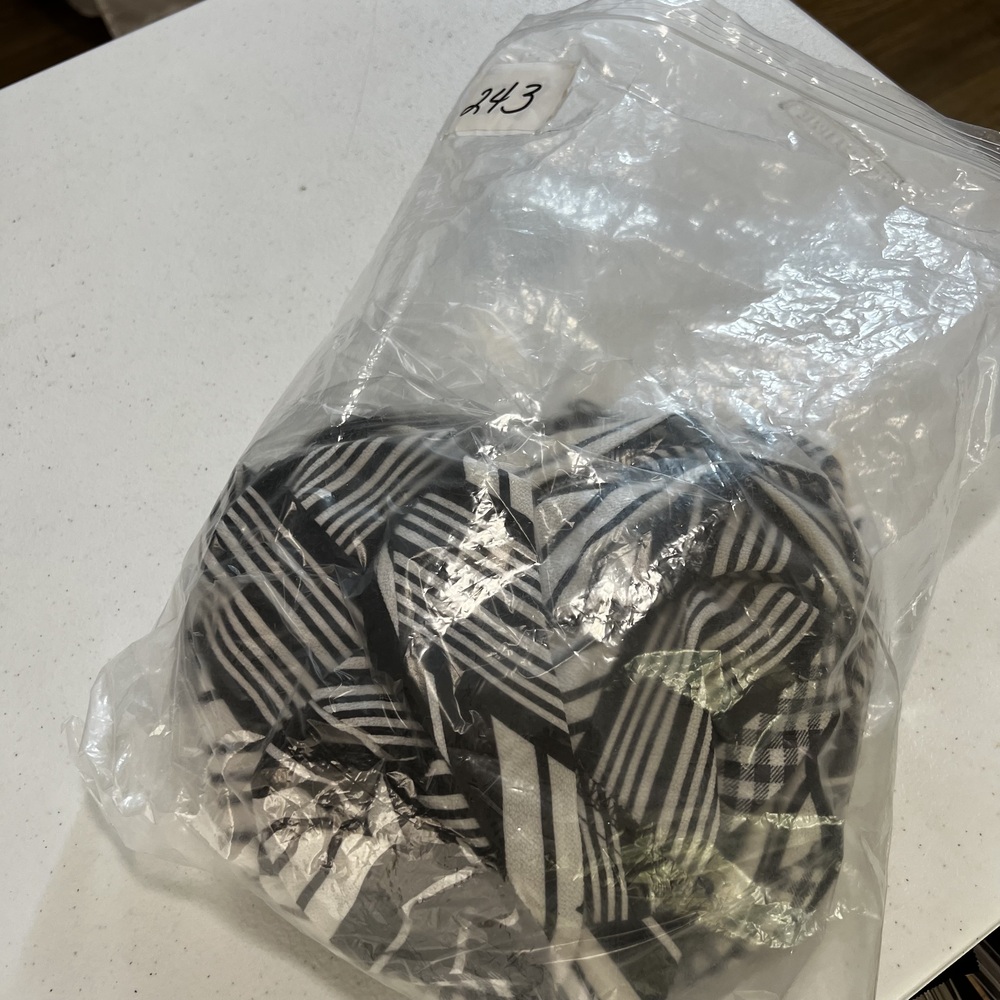 Kiyonna Kimono Womens 2X Cardigan Black White Checked Stripe Artsy - Picture 15 of 15